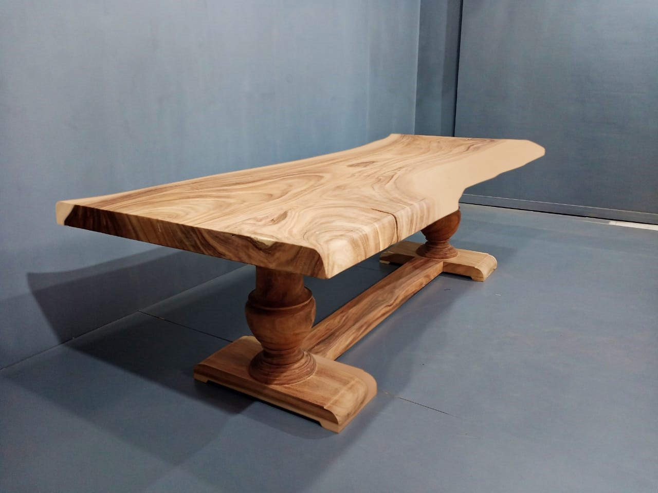 Live Edge Tables