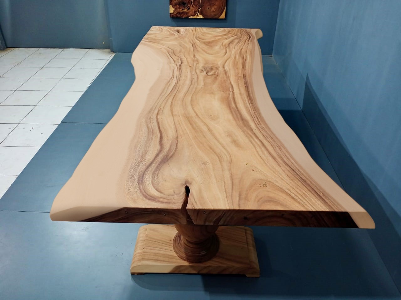 Live Edge Tables