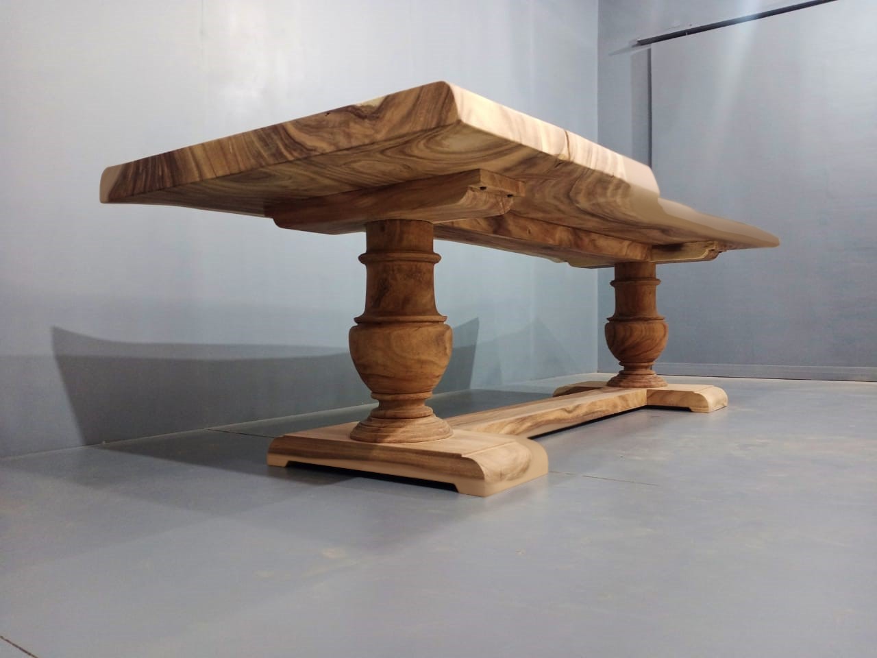 Live Edge Tables