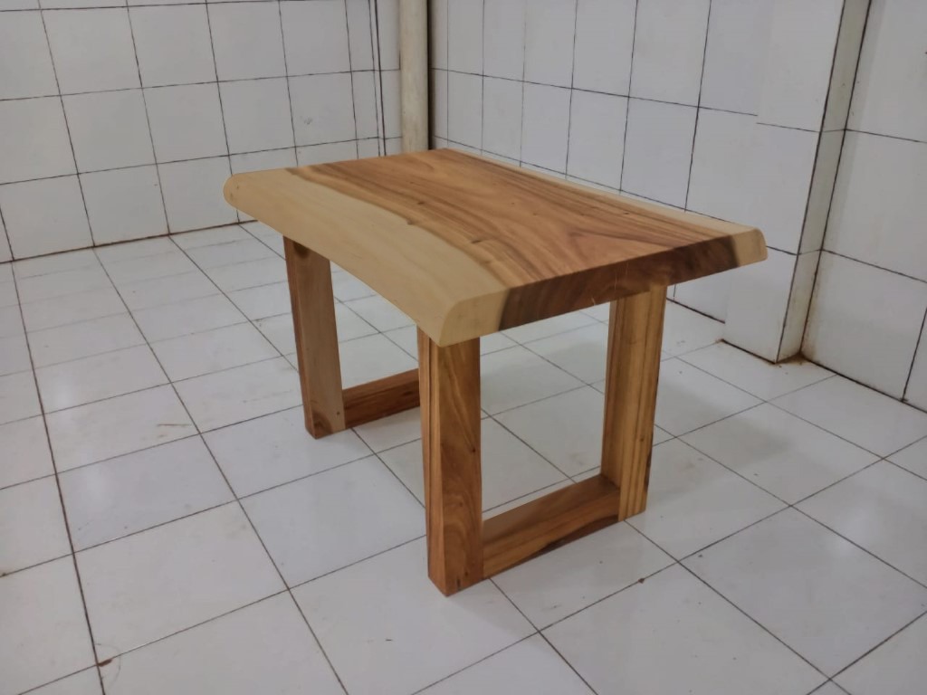 Live Edge Tables