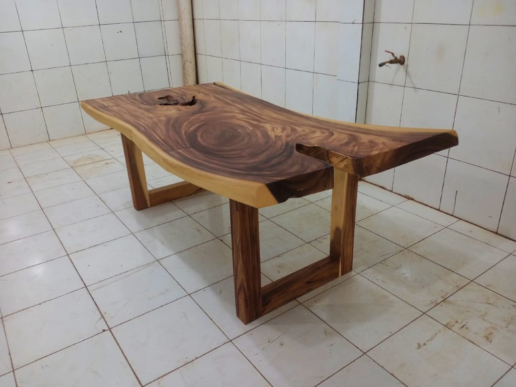 Live Edge Tables