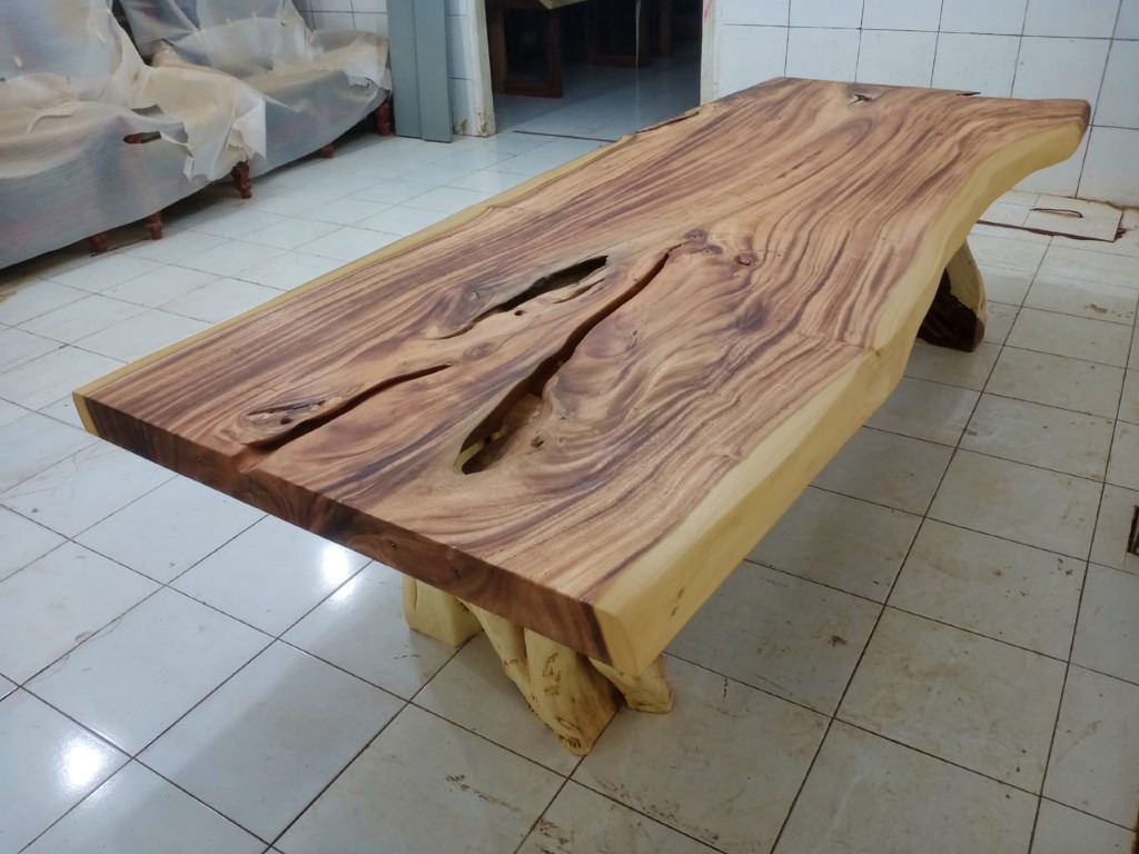 Live Edge Tables