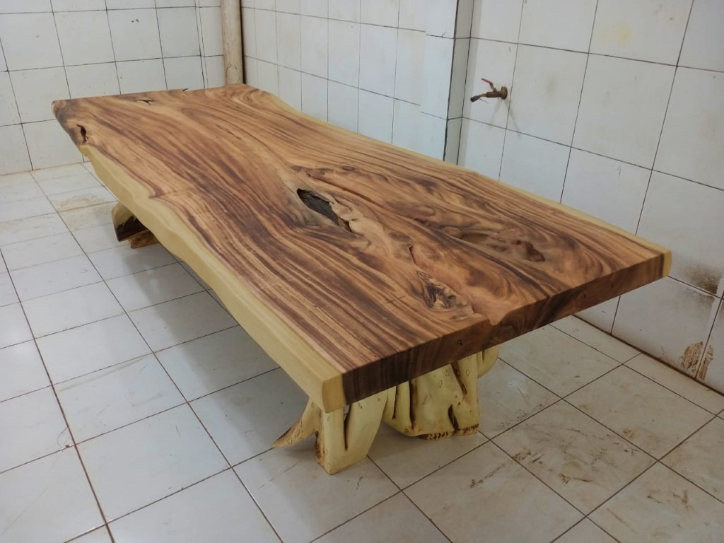 Live Edge Tables