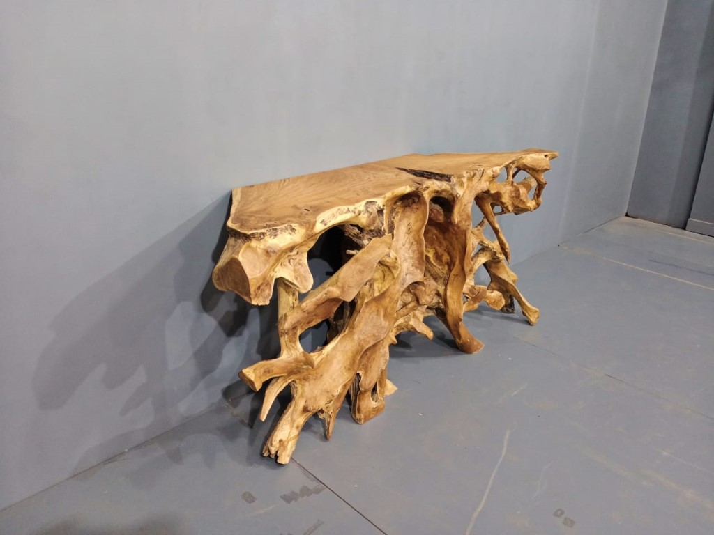 LIVE EDGE TABLES