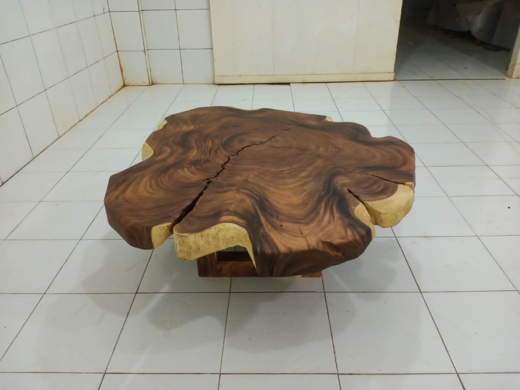 ROUND COFFEE TABLES (NOT BEEN SHIPPED)