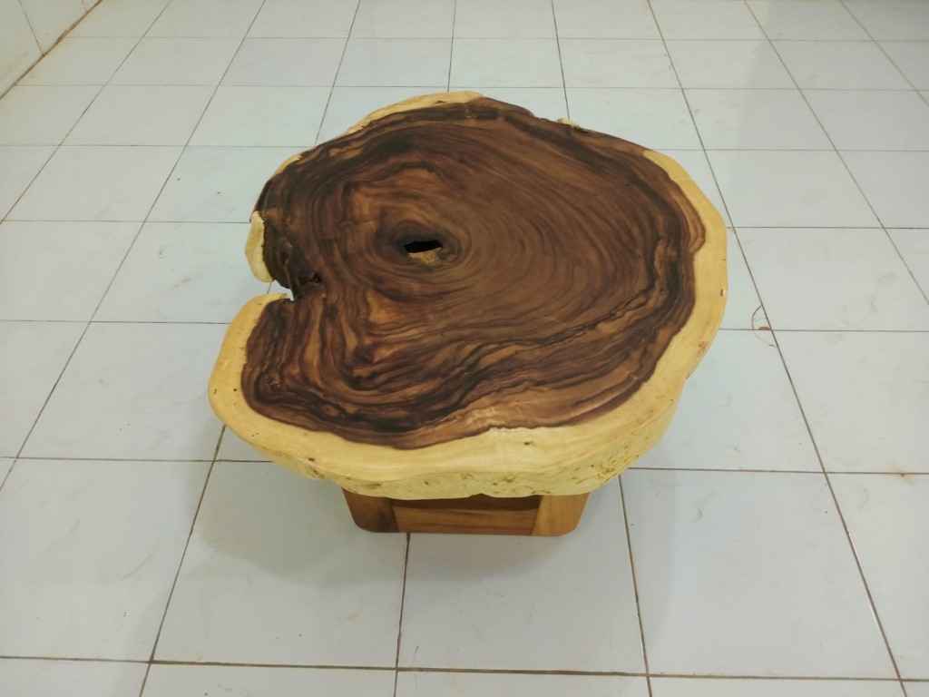 Live Edge Tables