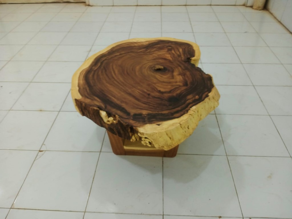 Live Edge Tables