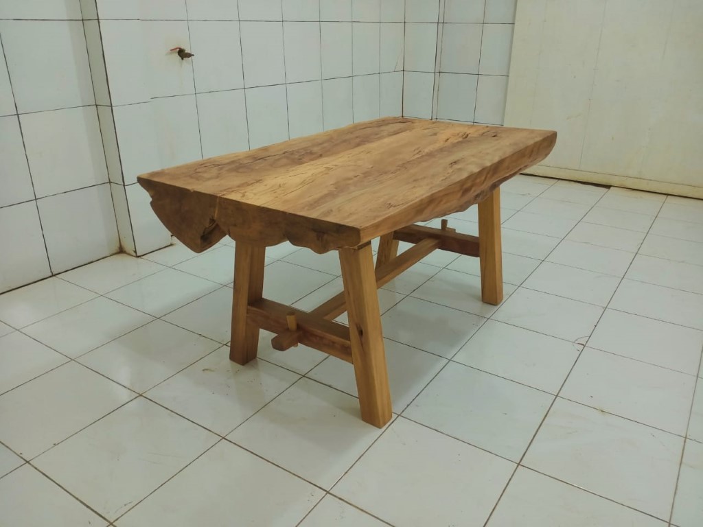 Live Edge Tables