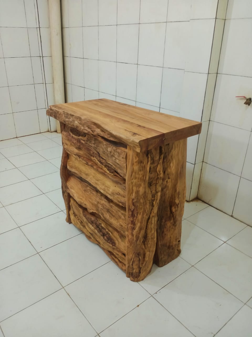 Live Edge Tables