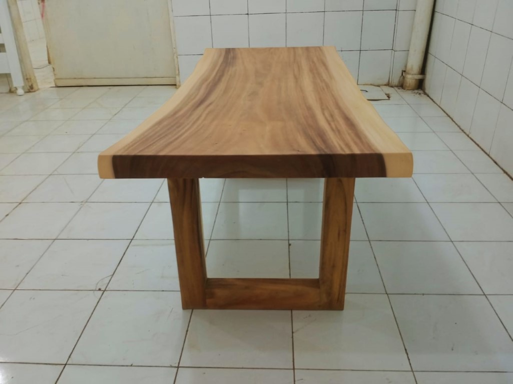 Live Edge Tables