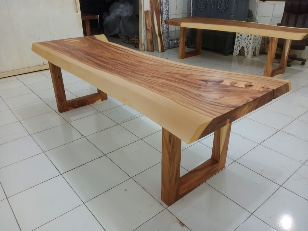 Live Edge Tables