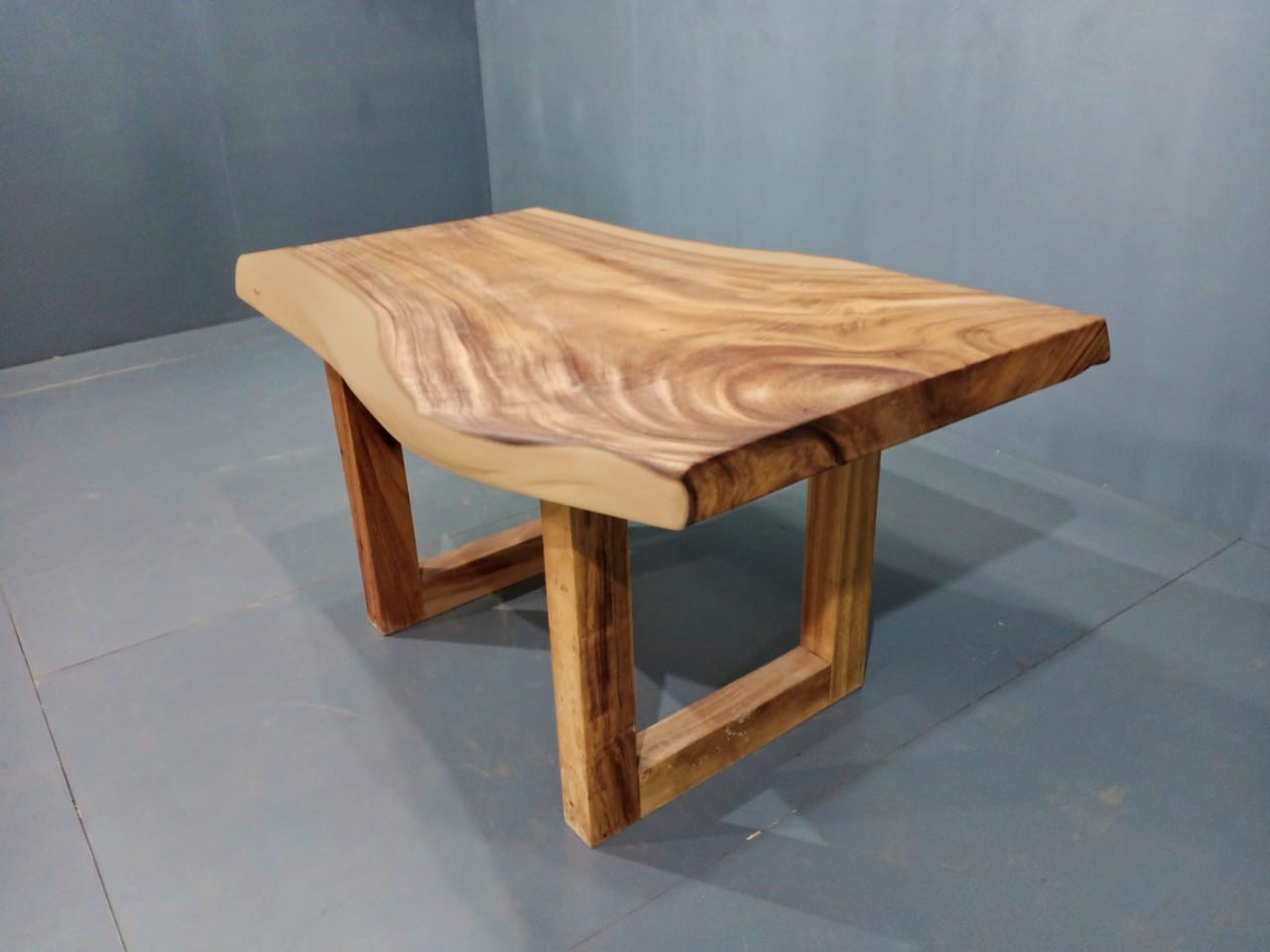 Live Edge Tables