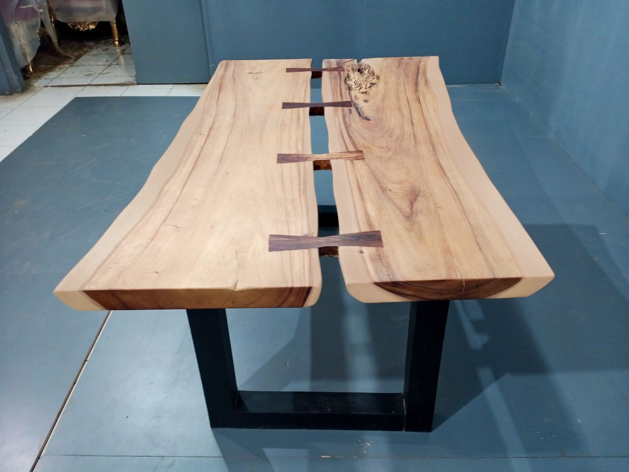 Live Edge Tables