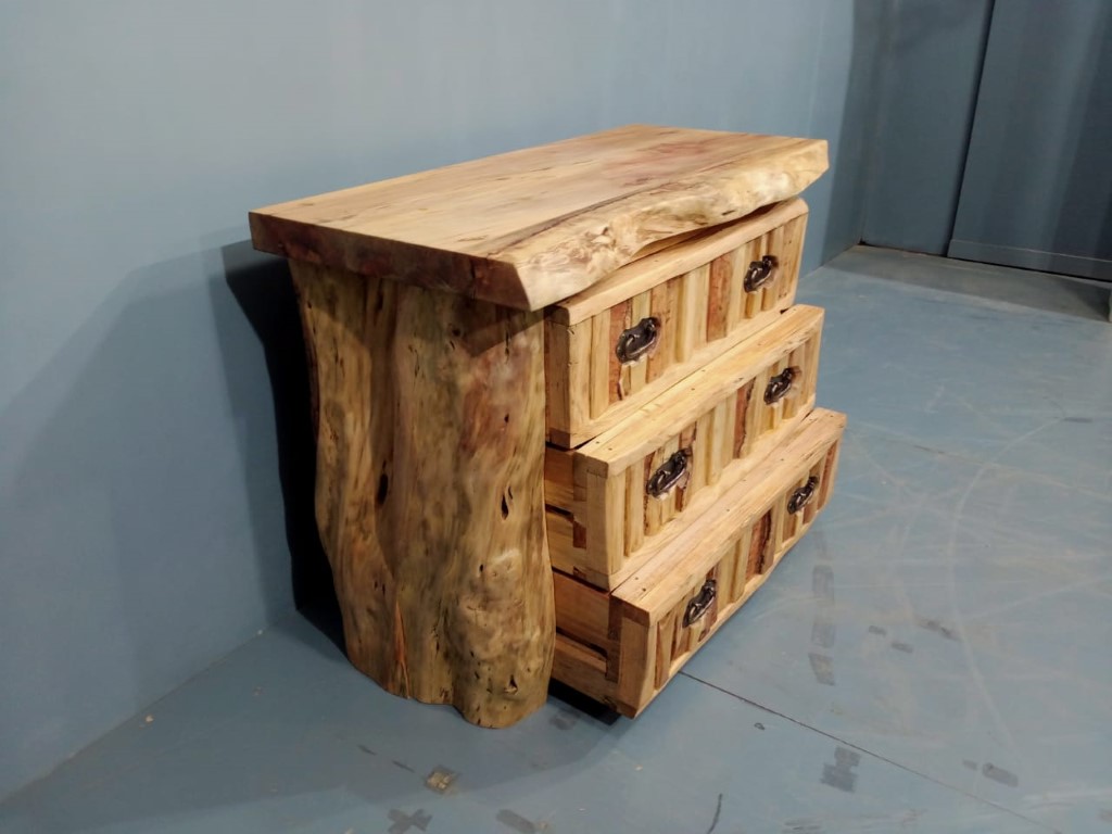 Live Edge Tables