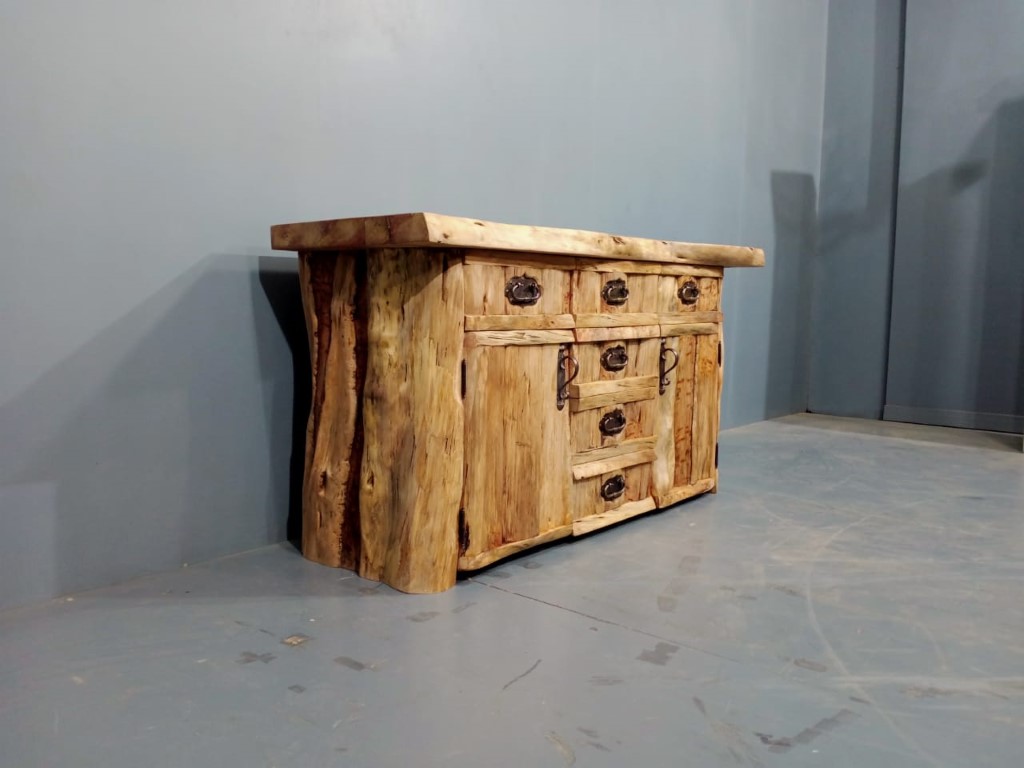 Live Edge Tables