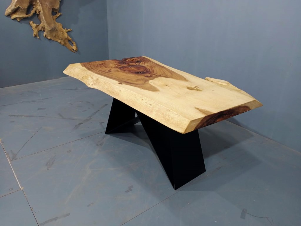 Live Edge Tables