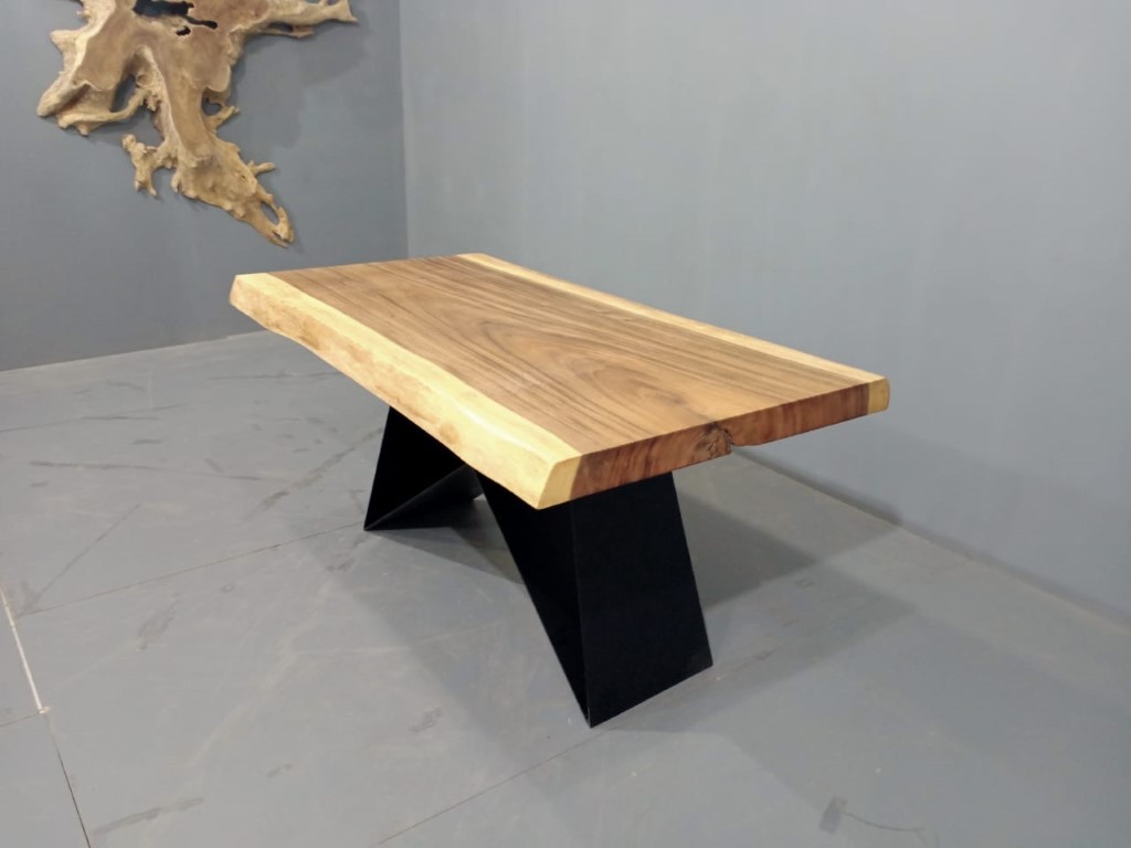 Live Edge Tables