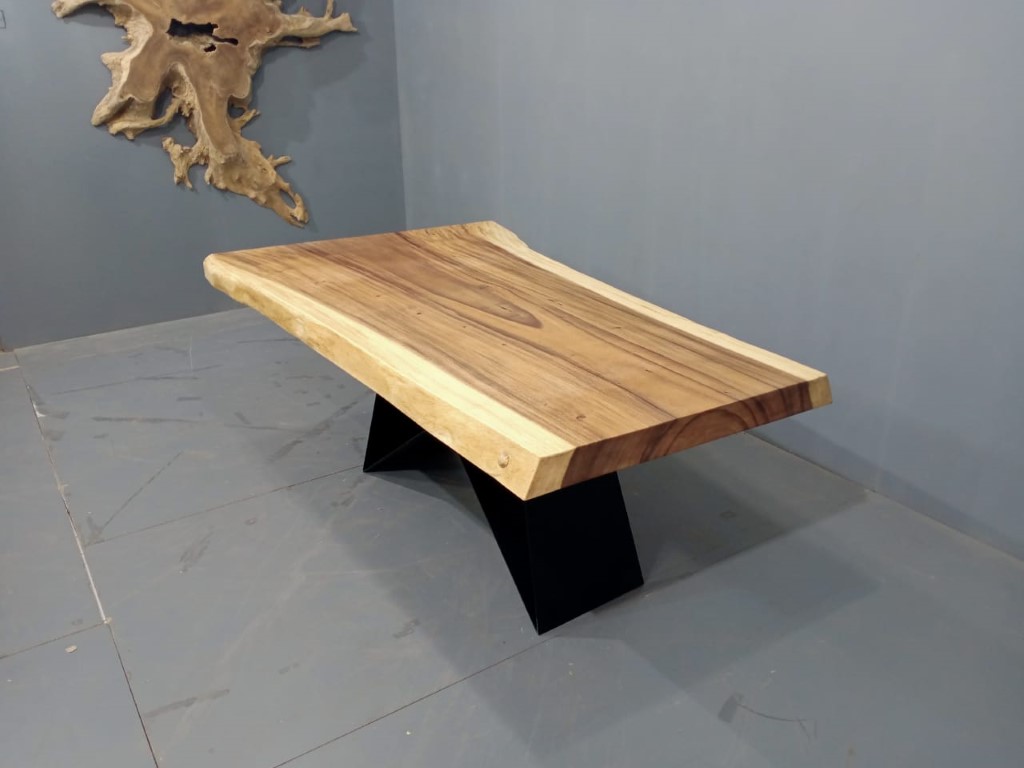 Live Edge Tables