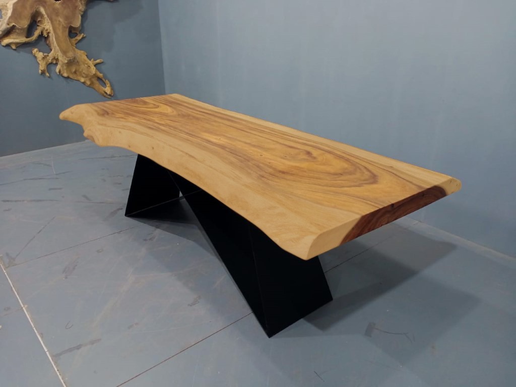 Live Edge Tables