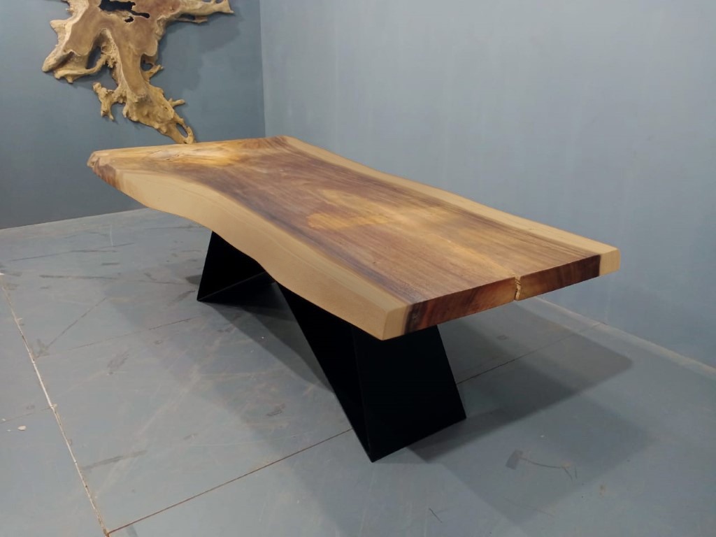 Live Edge Tables