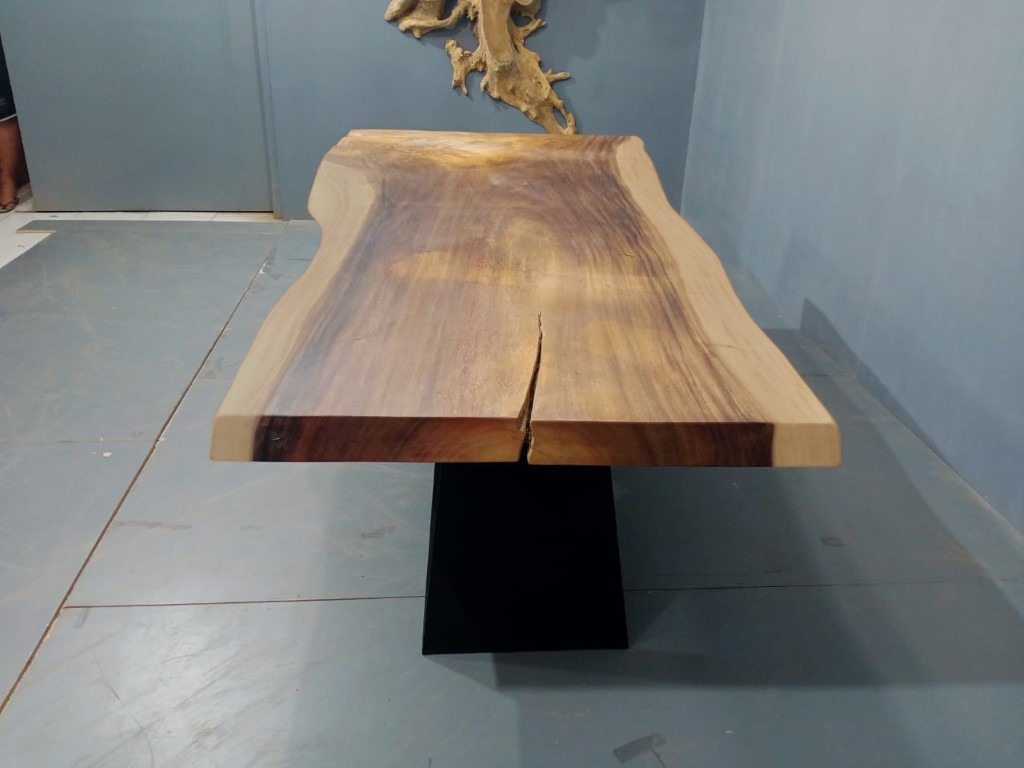 Live Edge Tables