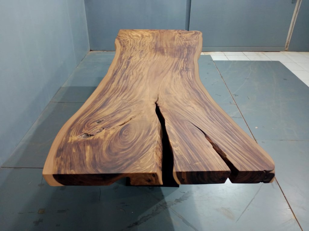 Live Edge Tables