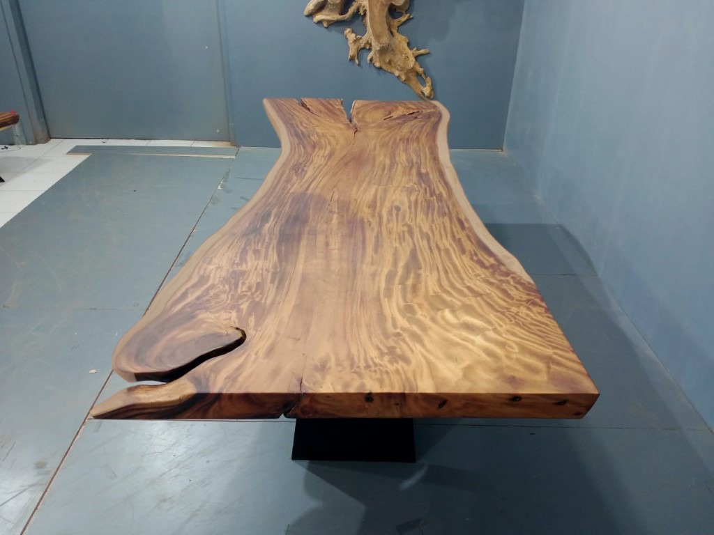 Live Edge Tables