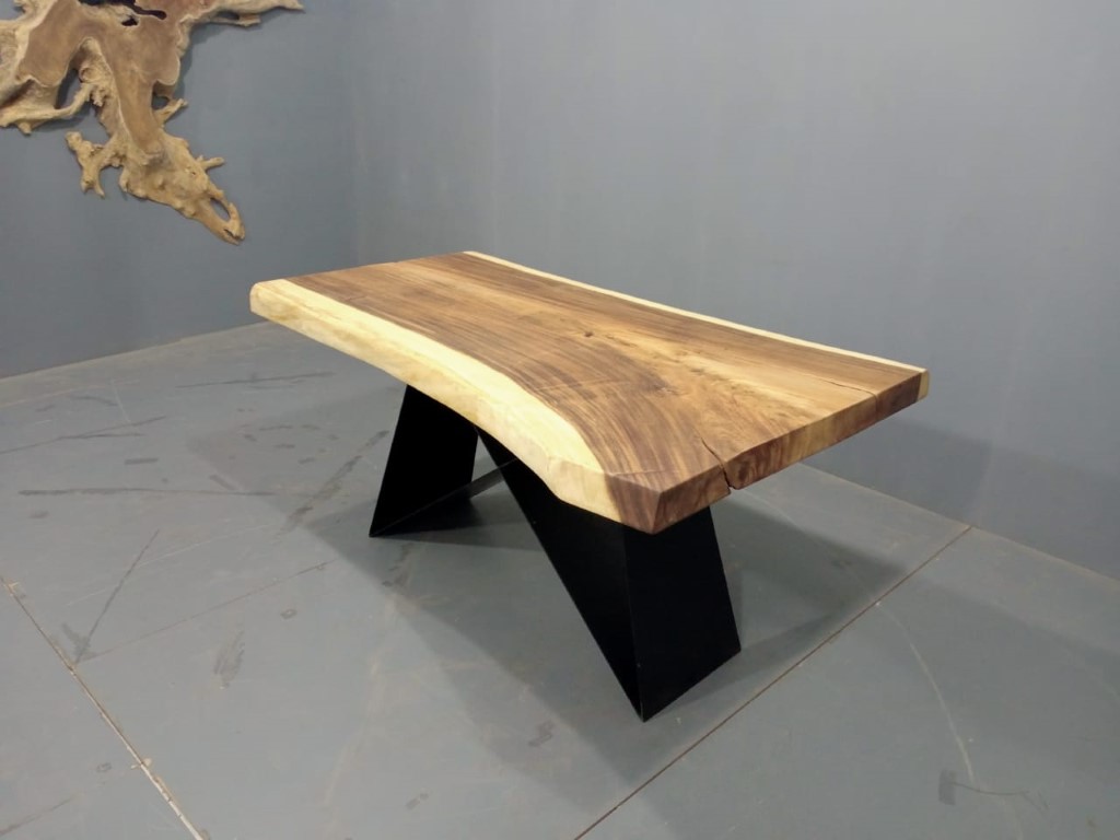 Live Edge Tables