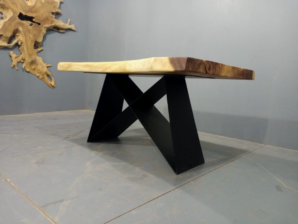 Live Edge Tables