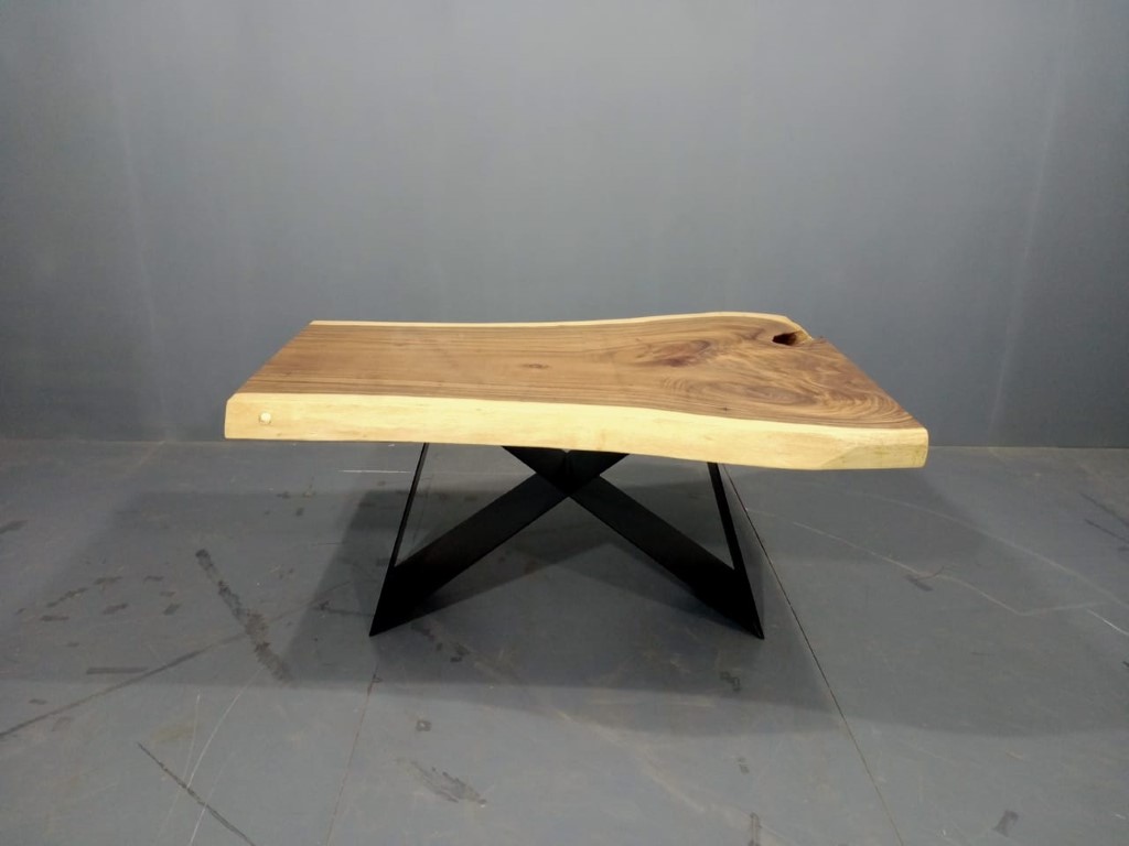 LIVE EDGE TABLES