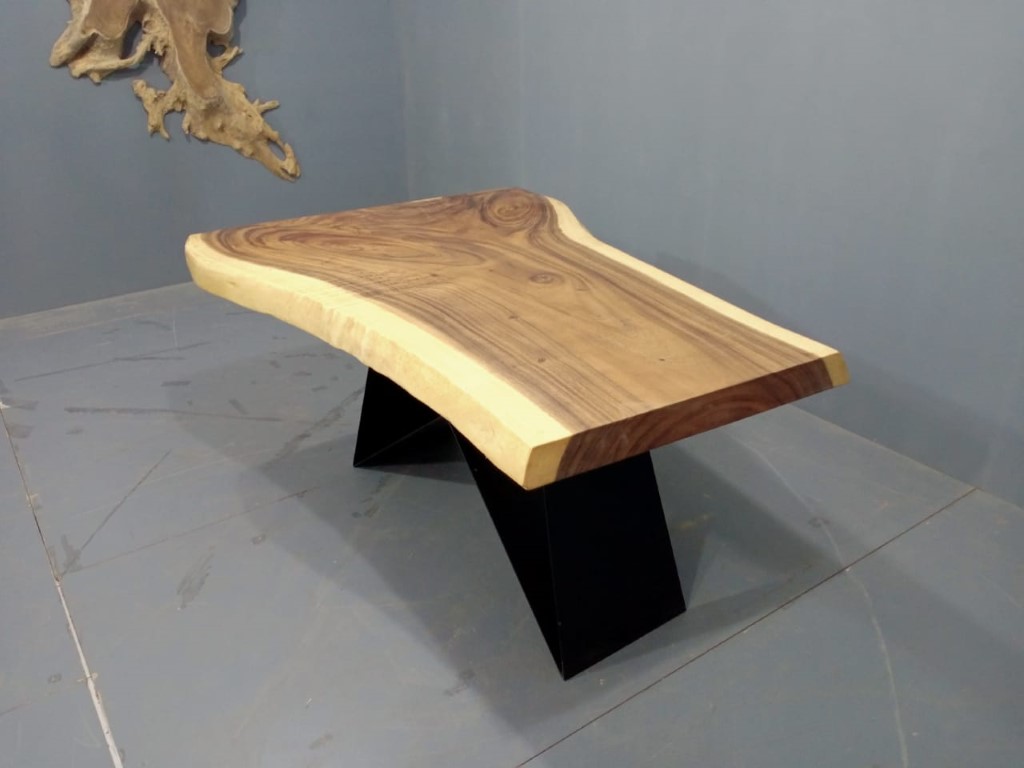 Live Edge Tables