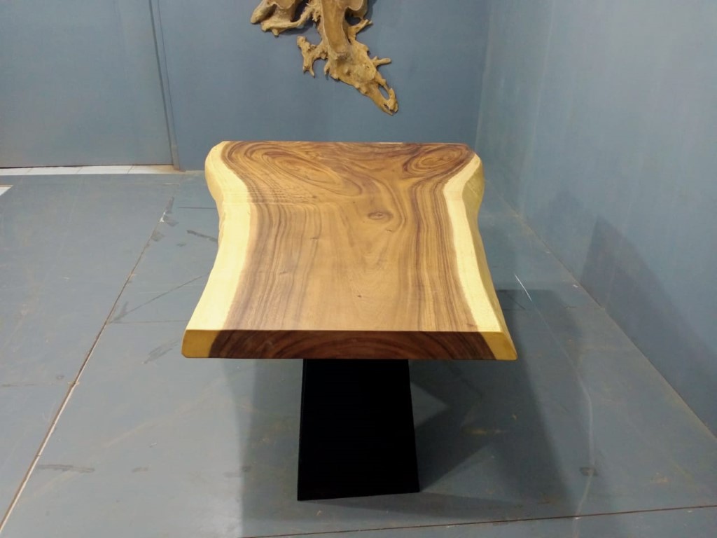 Live Edge Tables