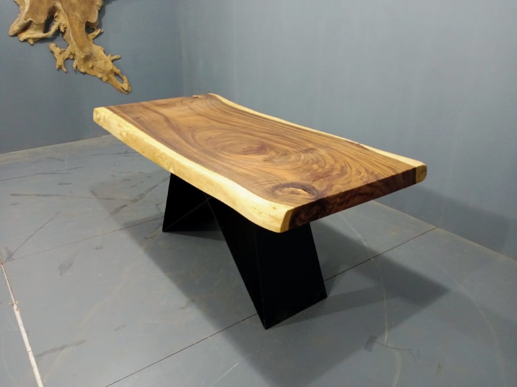 Live Edge Tables