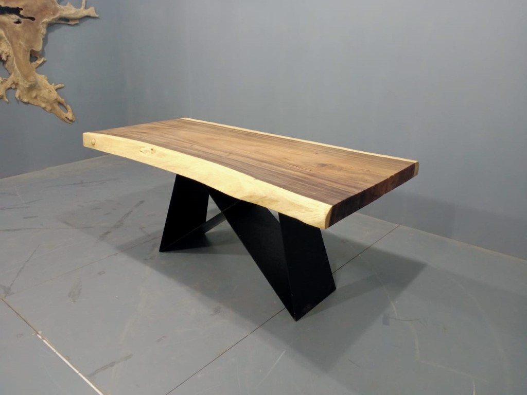 Live Edge Tables