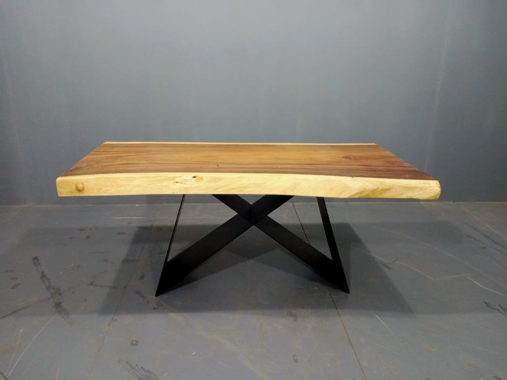 LIVE EDGE TABLES