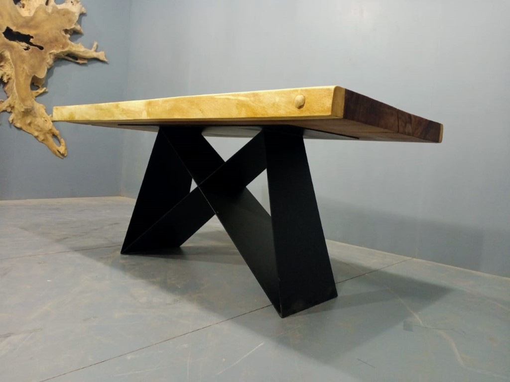 Live Edge Tables