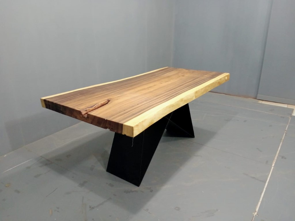 Live Edge Tables