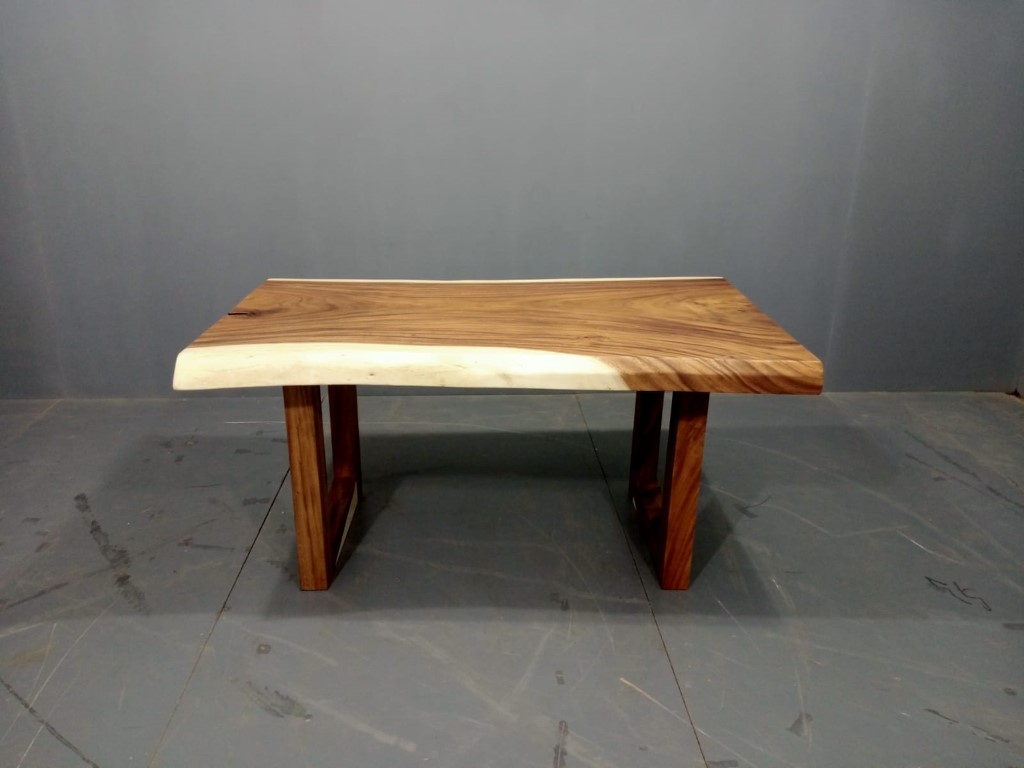 LIVE EDGE TABLES