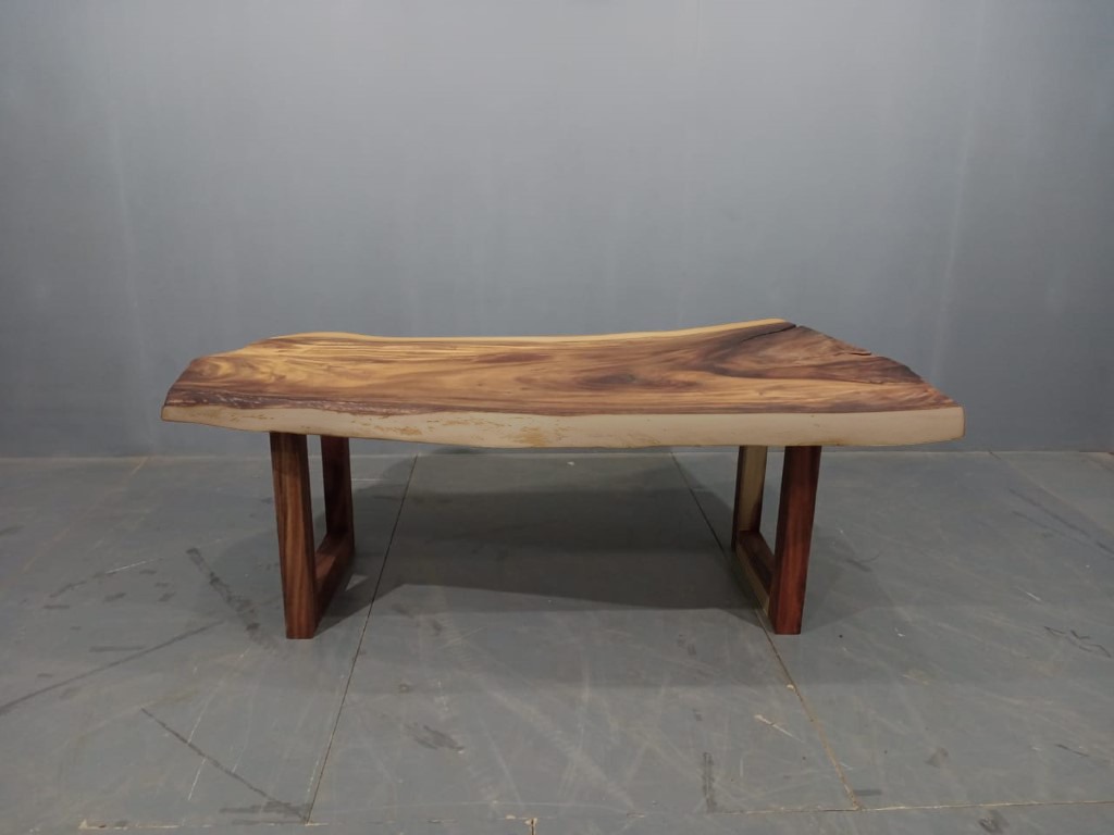 LIVE EDGE TABLES