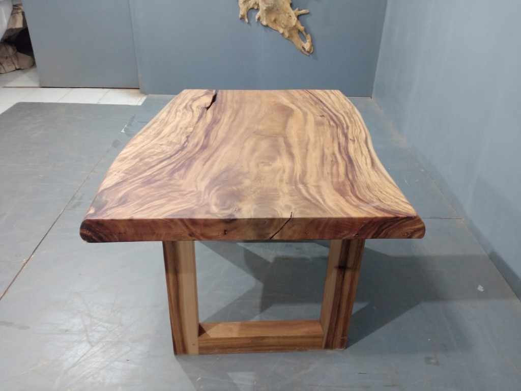 Live Edge Tables