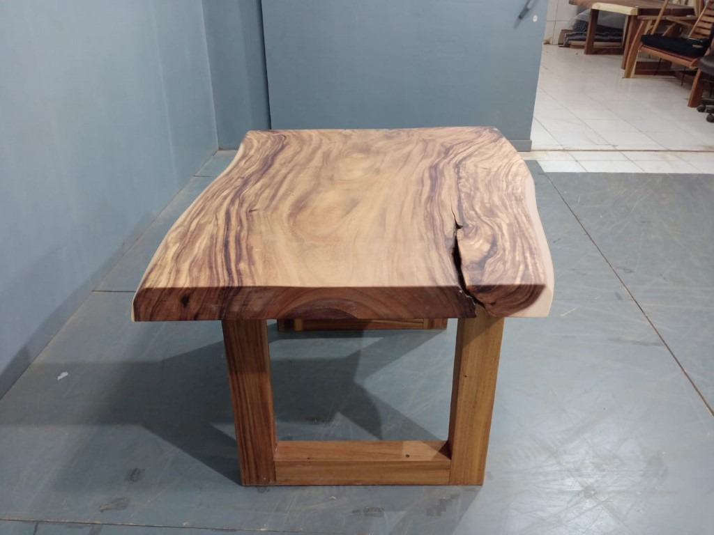 Live Edge Tables