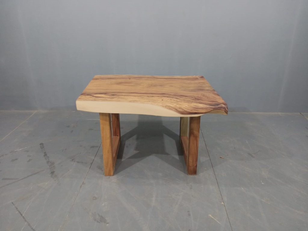 LIVE EDGE TABLES