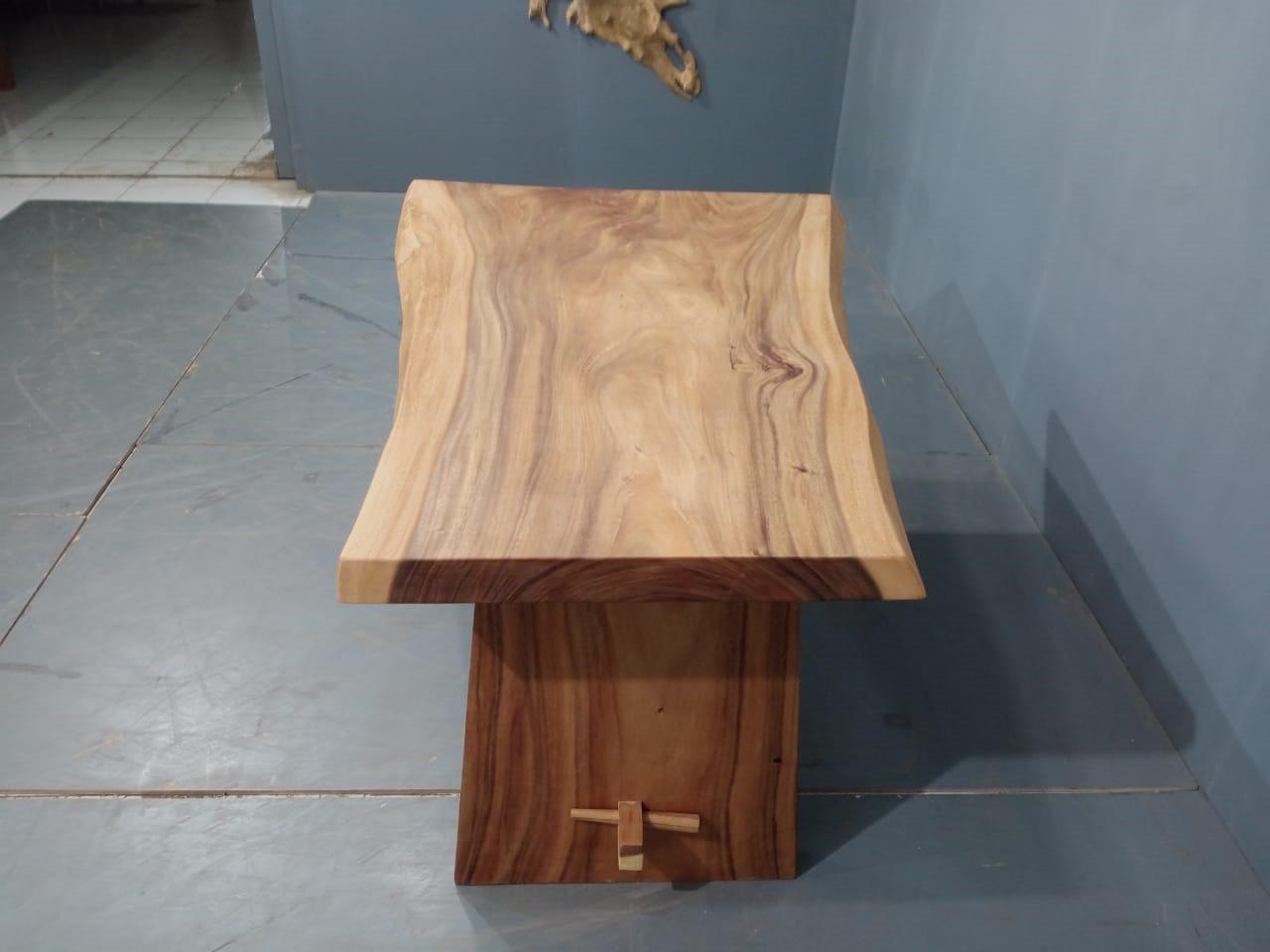 Live Edge Tables