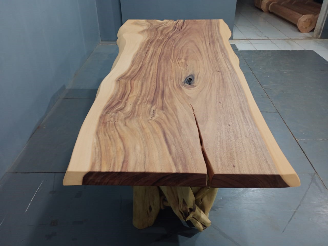 Live Edge Tables