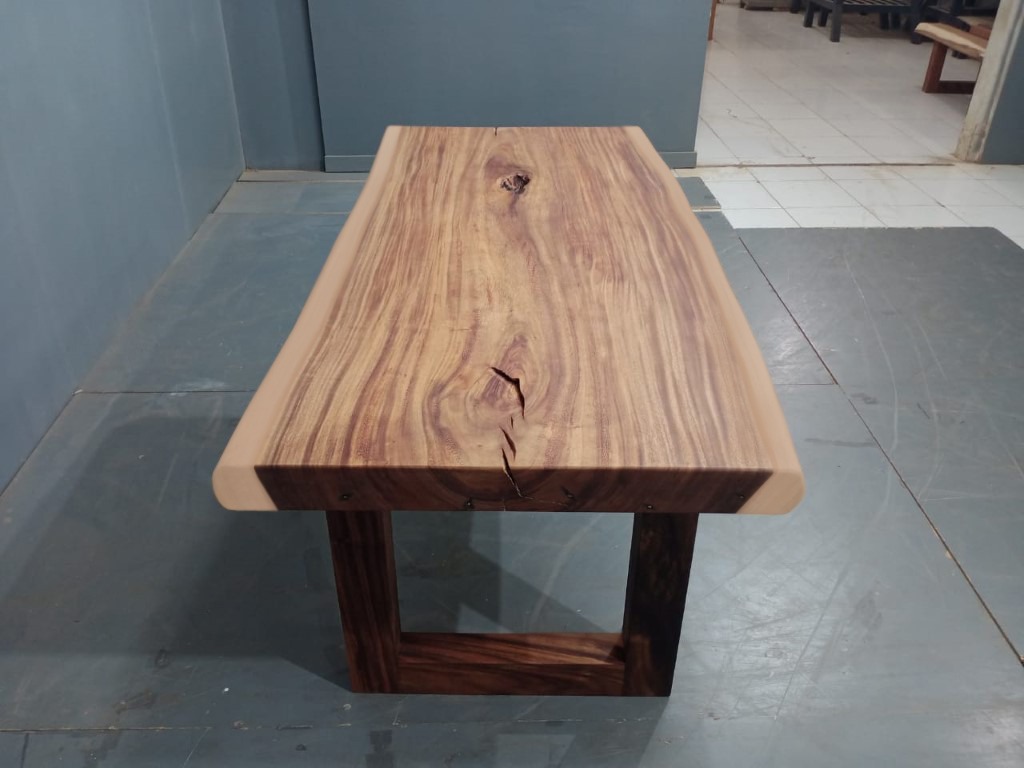 Live Edge Tables