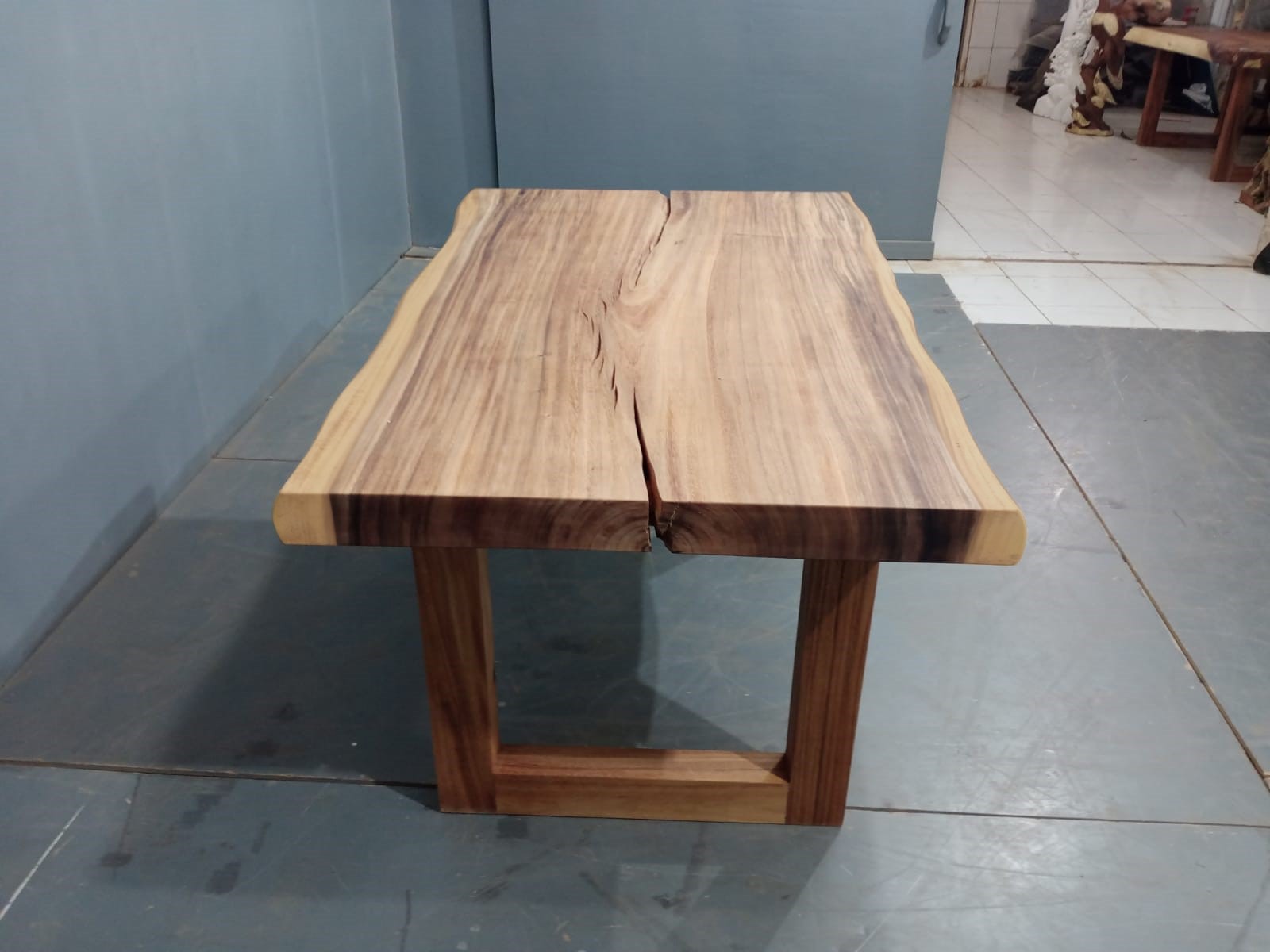 Live Edge Tables