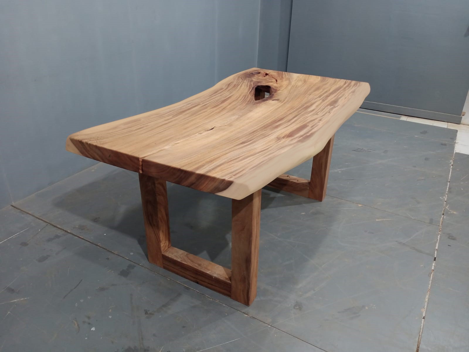 Live Edge Tables