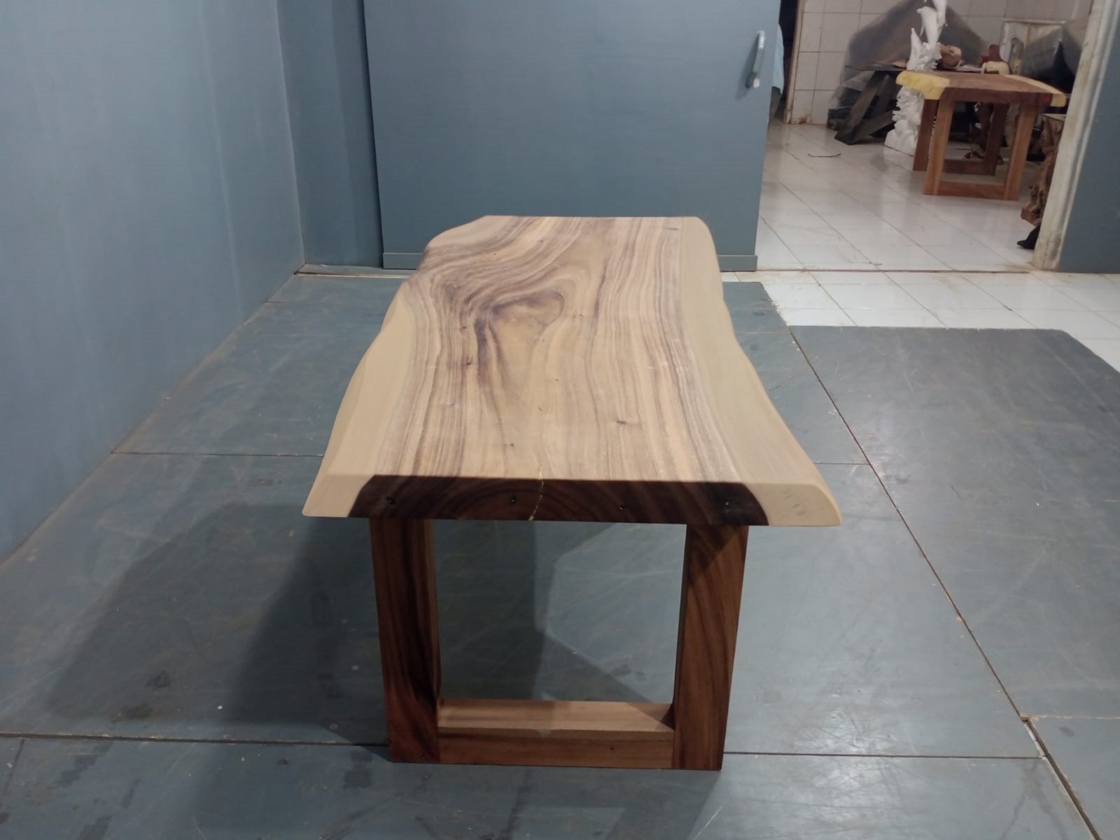 Live Edge Tables