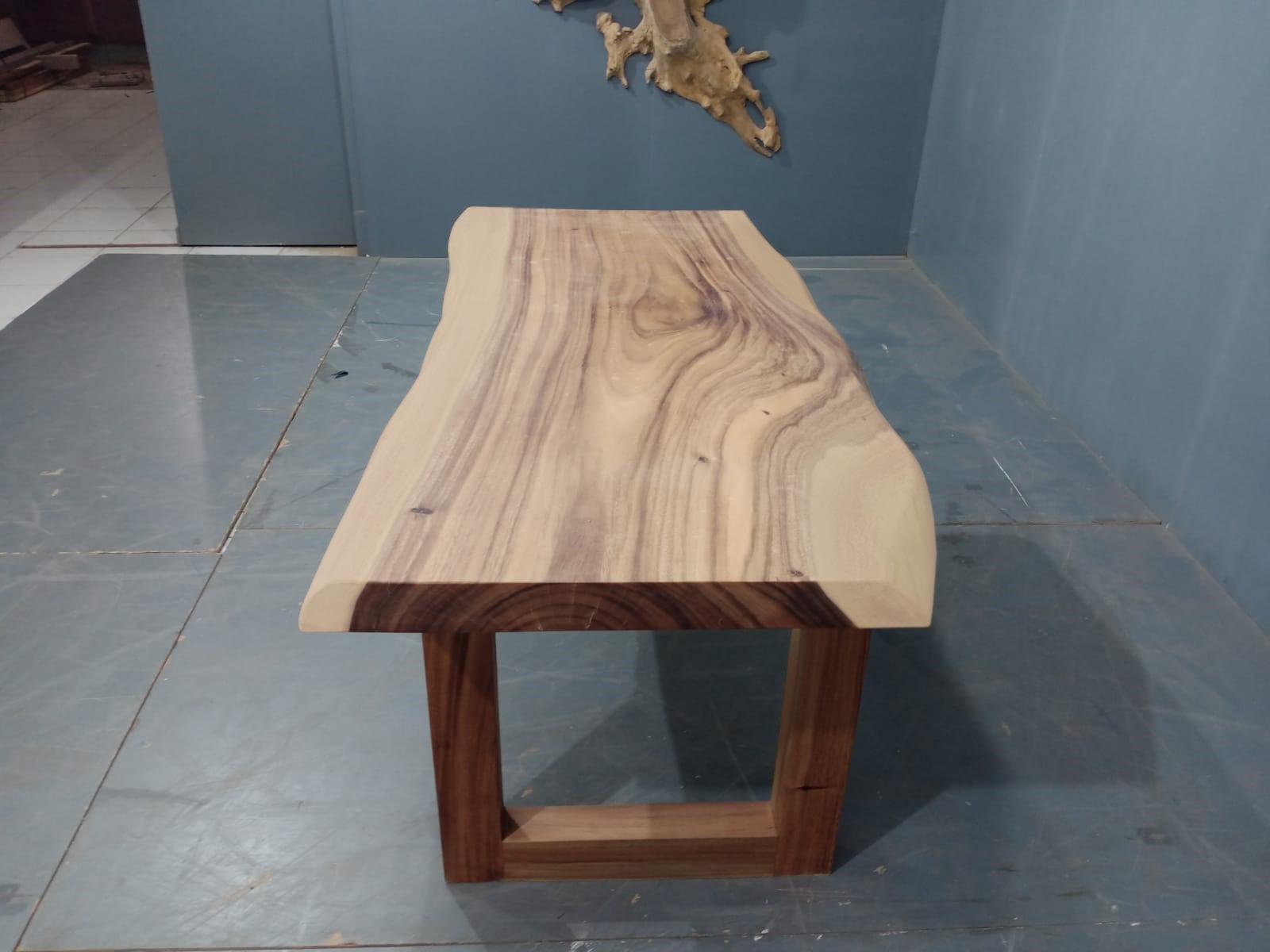 Live Edge Tables