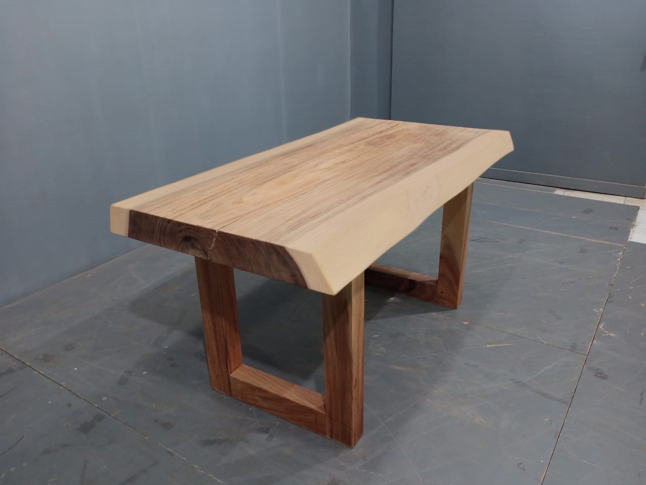 Live Edge Tables